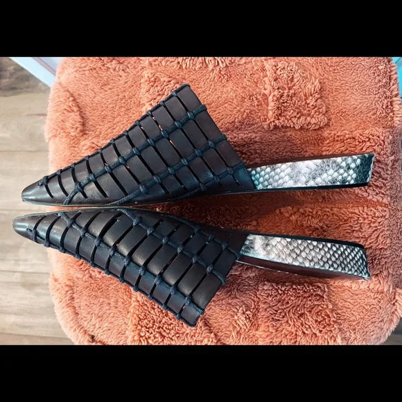 Dolce Vita Elina Wedge Woven Mule - Picture 4 of 8